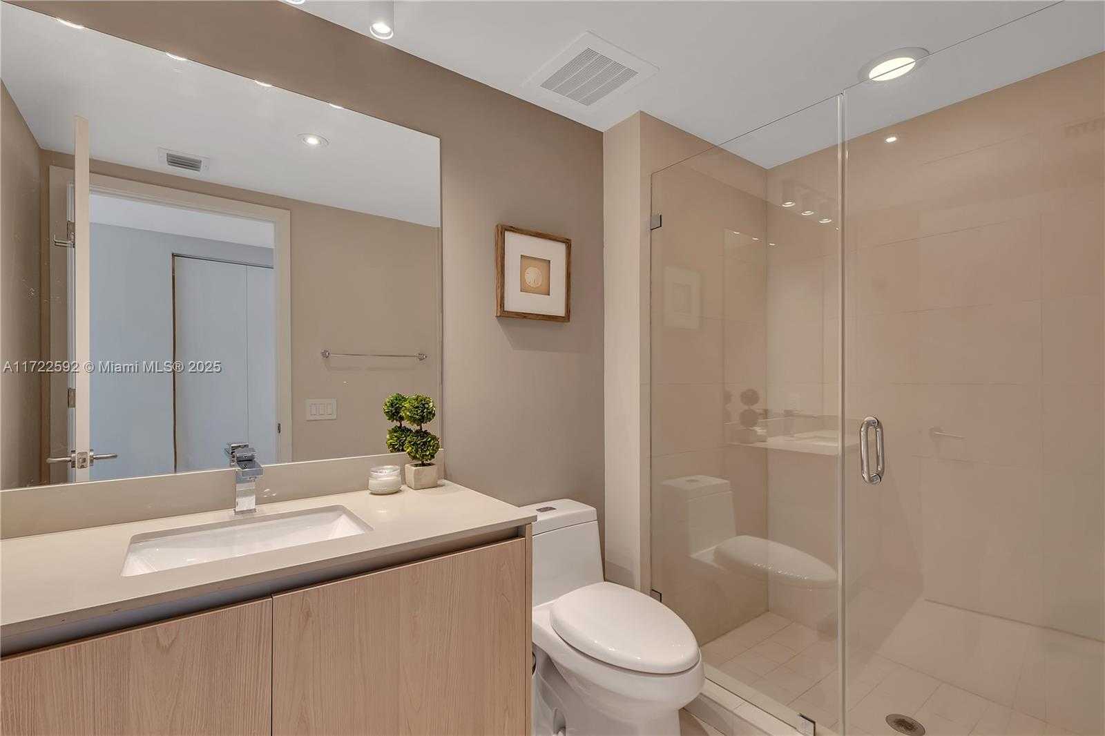 Small Image of 4111 SOUTH OCEAN DR #3601, Hollywood Number 18