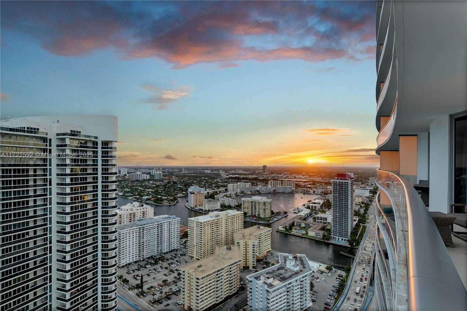 Small Image of 4111 SOUTH OCEAN DR #3601, Hollywood Number 22