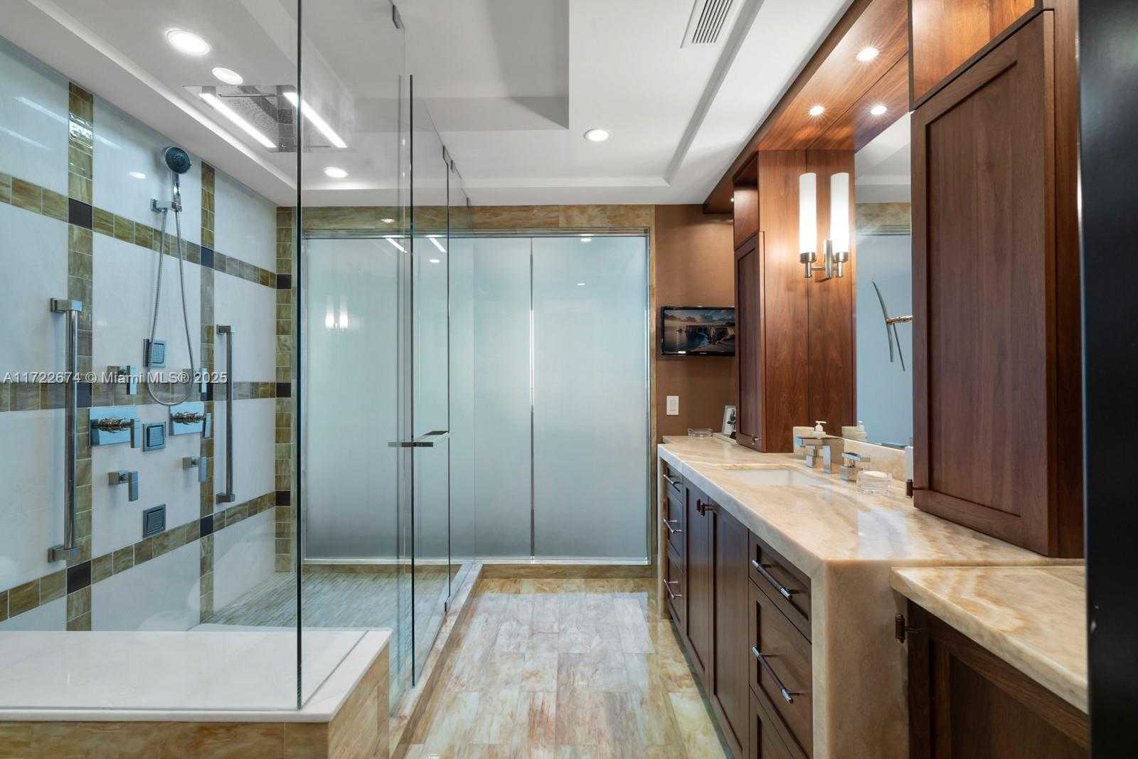 Small Image of 1 NORTH FORT LAUDERDALE BEACH BLVD #2102, Fort Lauderdale Number 17