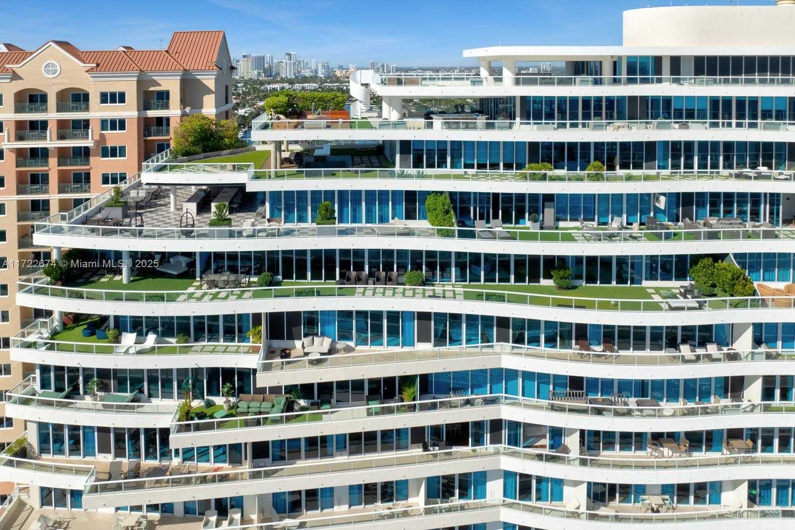Small Image of 1 NORTH FORT LAUDERDALE BEACH BLVD #2102, Fort Lauderdale Number 4