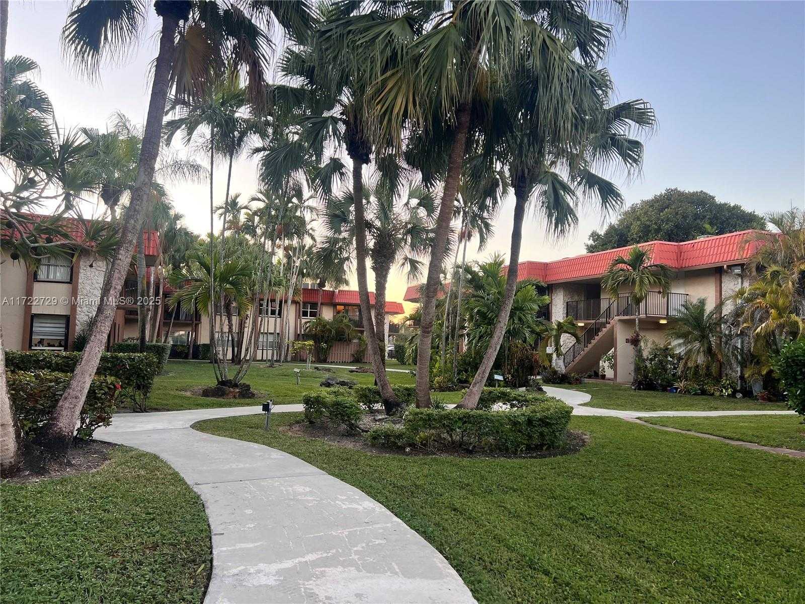 Small Image of 10411 SOUTH WEST 108TH AVE #152, Miami Number 15