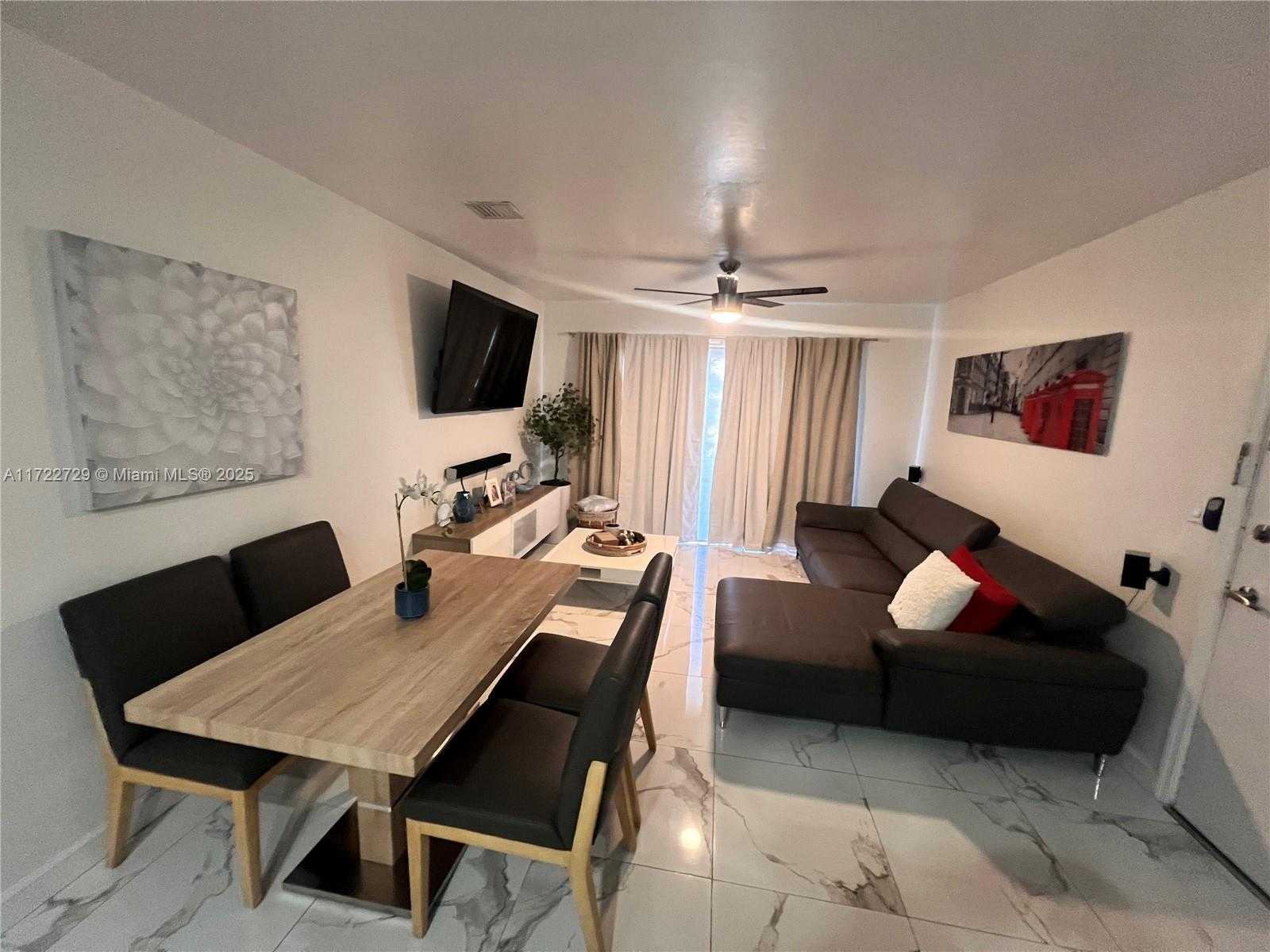 Small Image of 10411 SOUTH WEST 108TH AVE #152, Miami Number 4