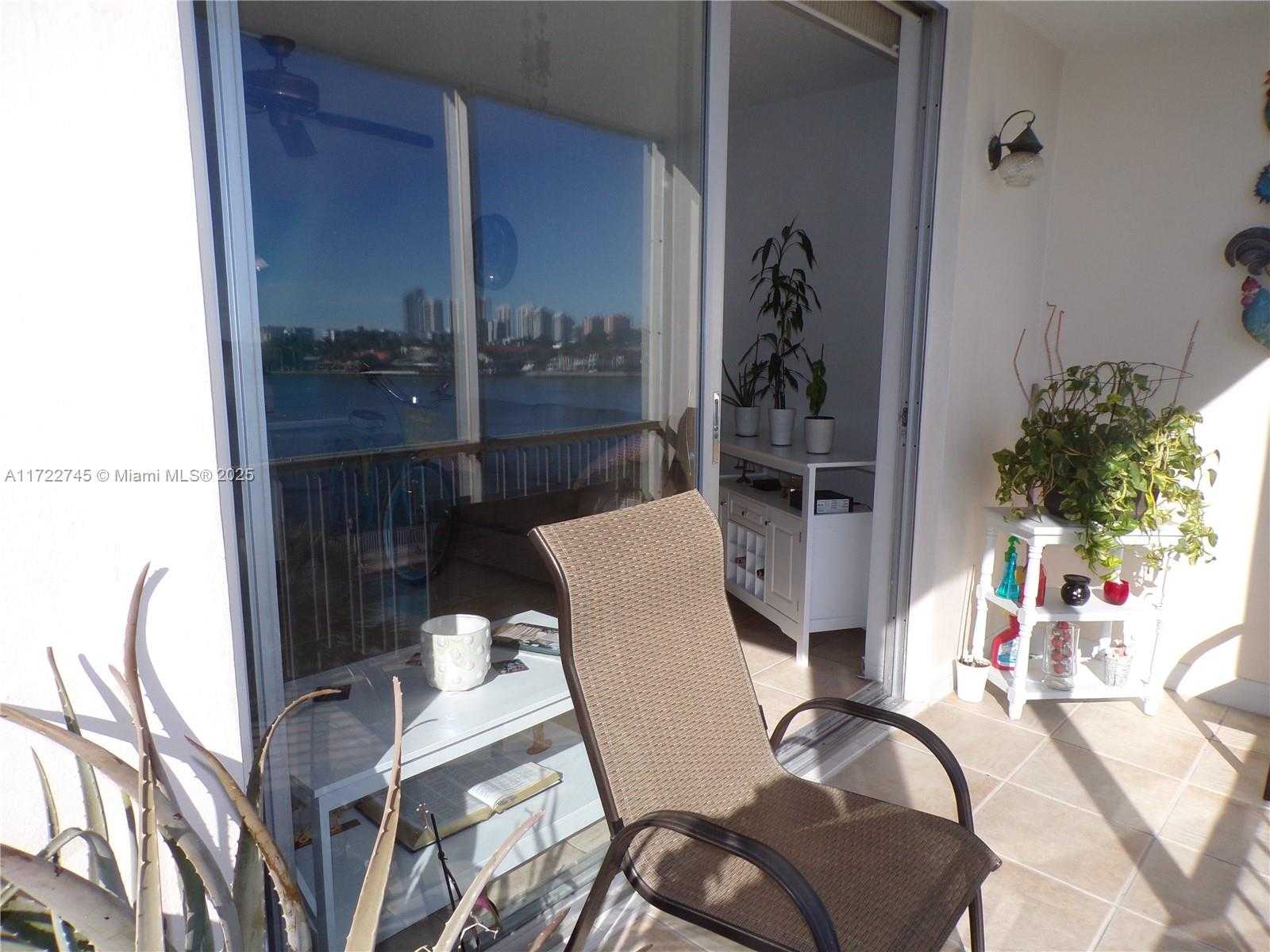 Small Image of 3010 MARCOS DR #R412, Aventura Number 11