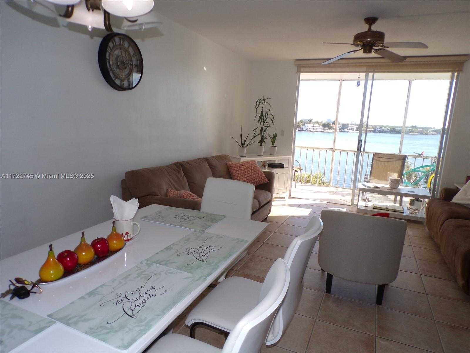 Small Image of 3010 MARCOS DR #R412, Aventura Number 26