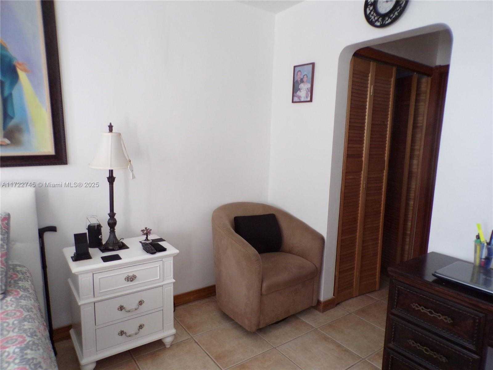 Small Image of 3010 MARCOS DR #R412, Aventura Number 44