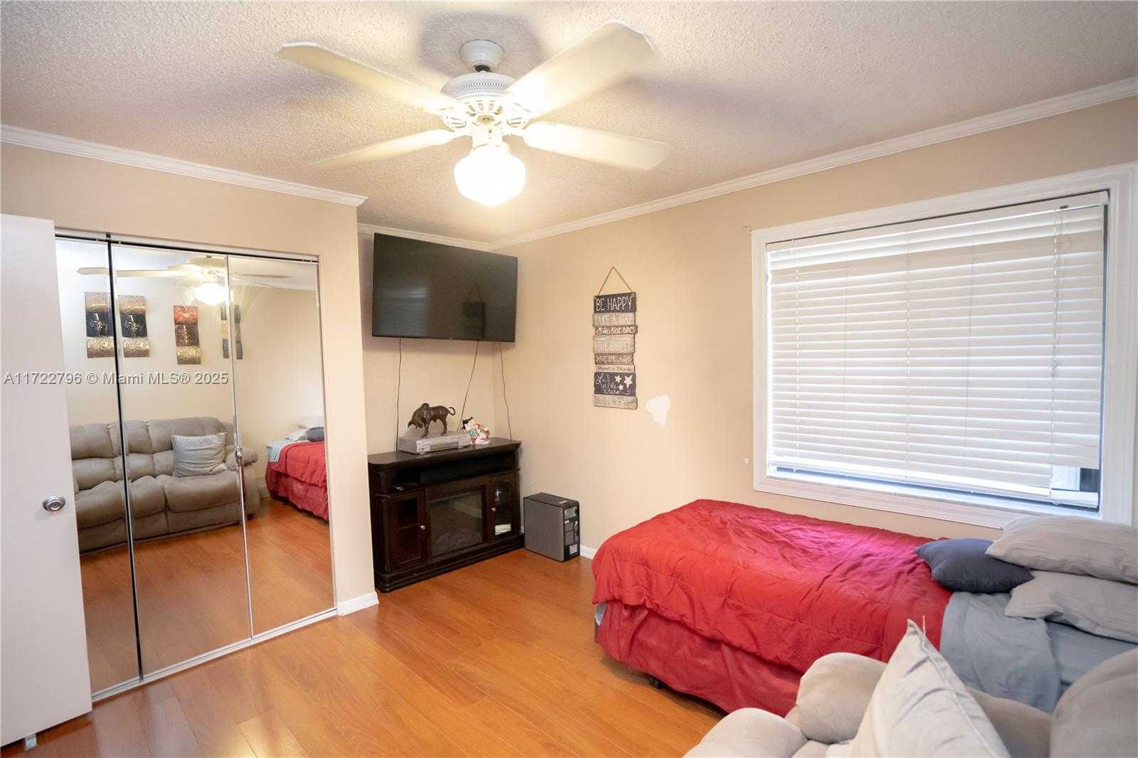 Small Image of 3078 SOUTH OAKLAND FOREST DR #604, Oakland Park Number 11
