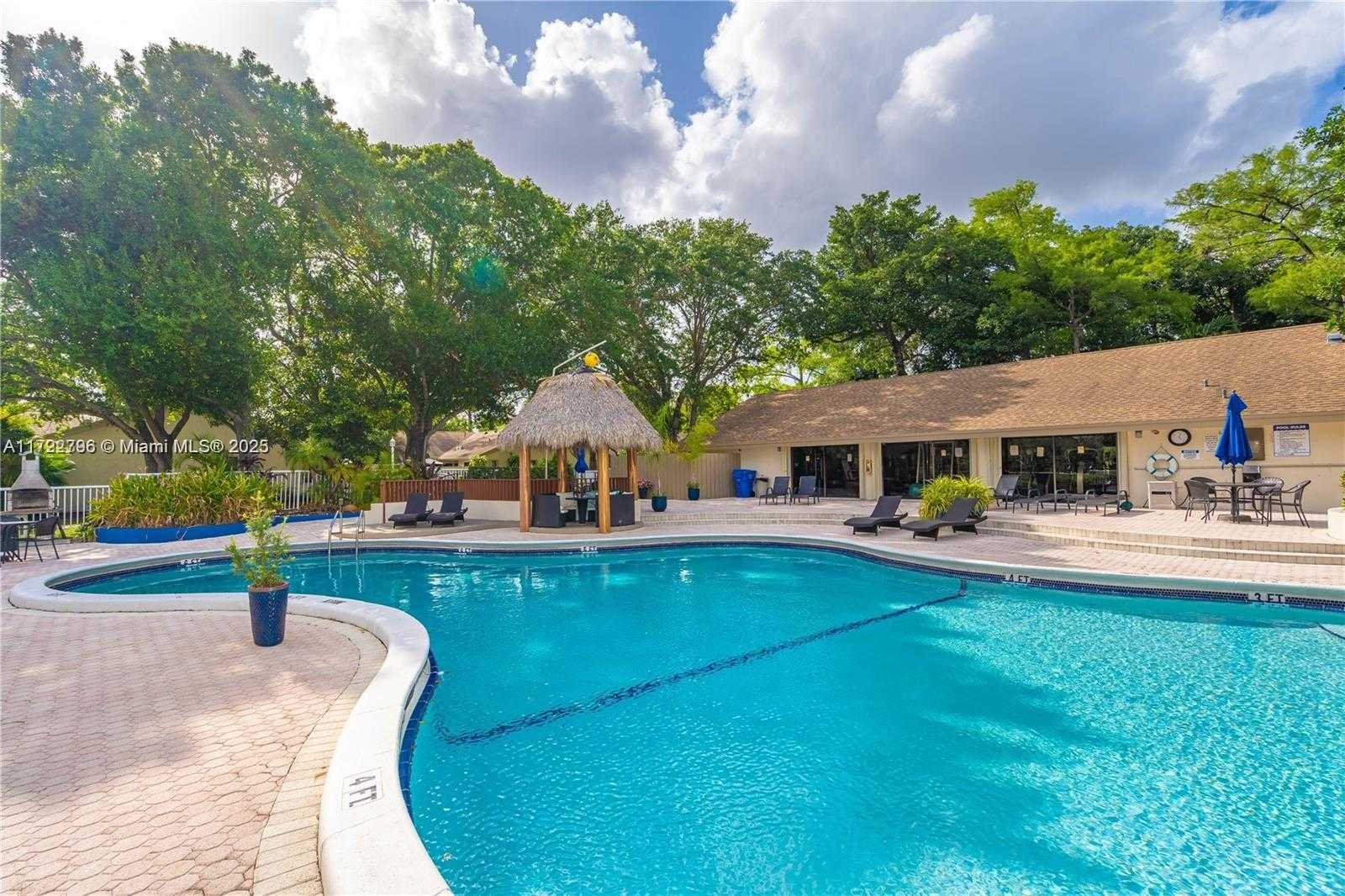 Small Image of 3078 SOUTH OAKLAND FOREST DR #604, Oakland Park Number 24