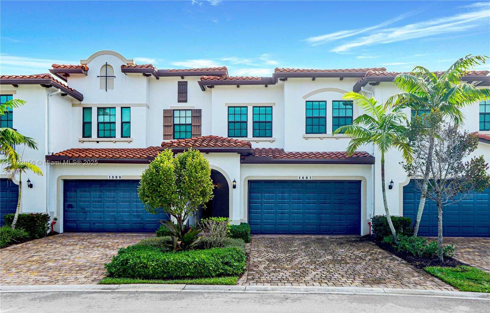 Small Image of 1601 SOUTH WEST 113TH AVE #1601, Pembroke Pines Number 11