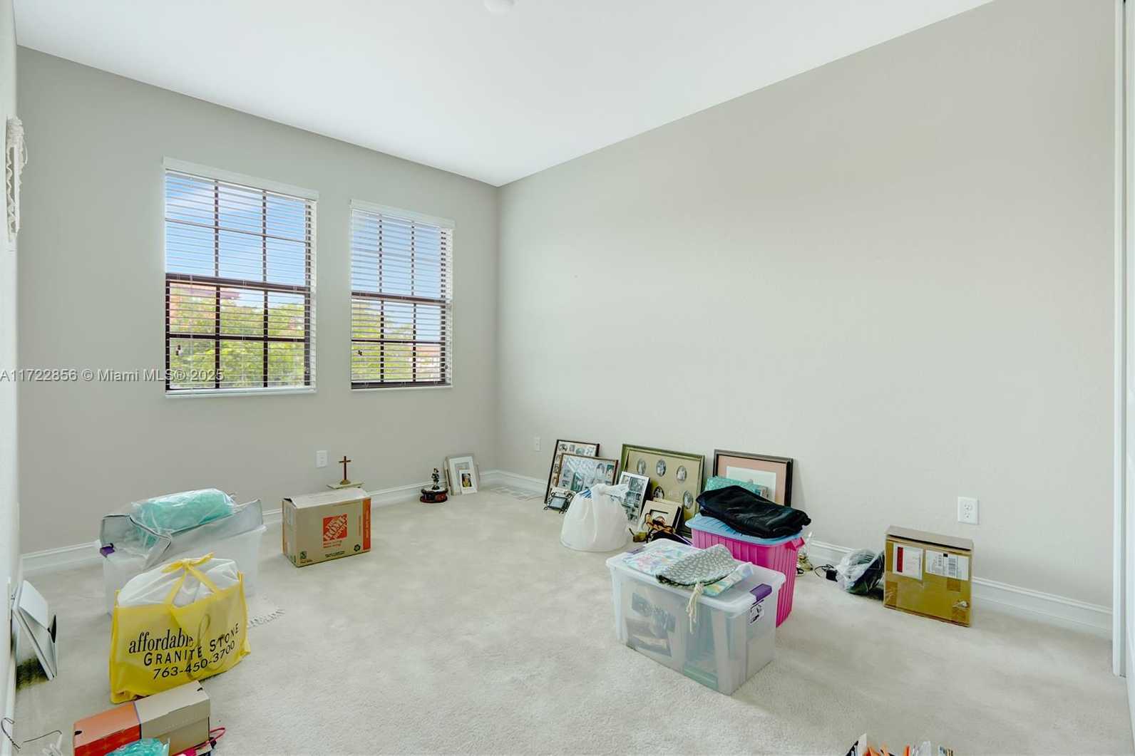 Small Image of 1601 SOUTH WEST 113TH AVE #1601, Pembroke Pines Number 19