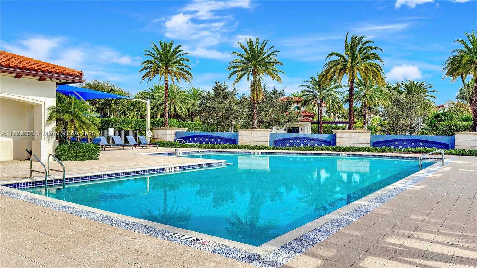 Small Image of 1601 SOUTH WEST 113TH AVE #1601, Pembroke Pines Number 2