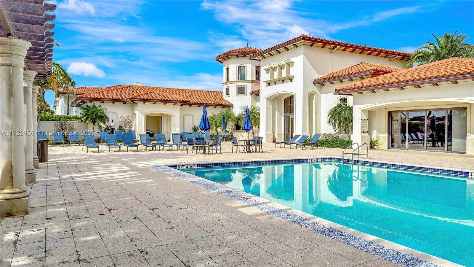 Small Image of 1601 SOUTH WEST 113TH AVE #1601, Pembroke Pines Number 3