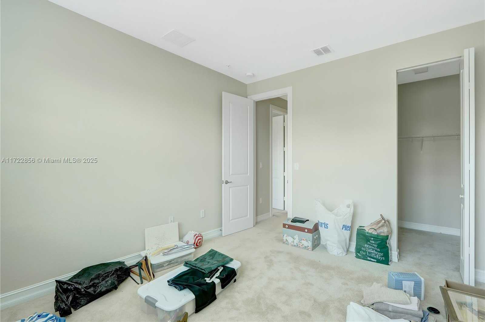 Small Image of 1601 SOUTH WEST 113TH AVE #1601, Pembroke Pines Number 32