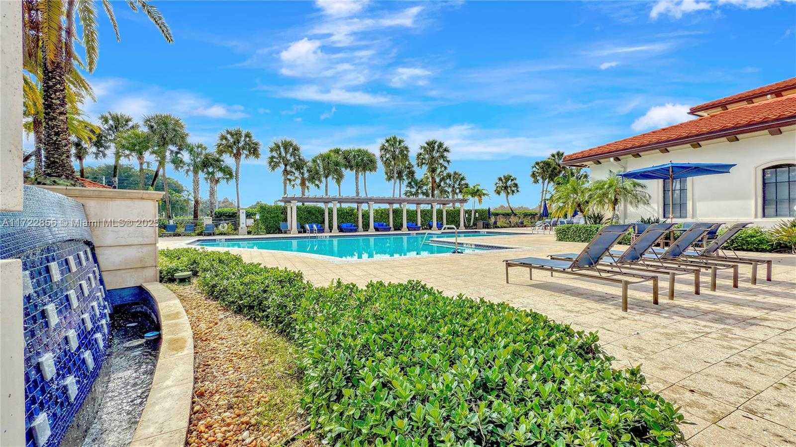 Small Image of 1601 SOUTH WEST 113TH AVE #1601, Pembroke Pines Number 9