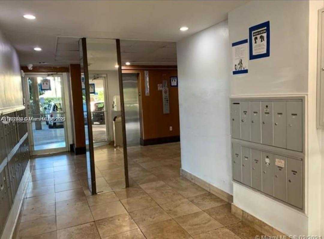 Small Image of 2903 NORTH MIAMI BEACH BLVD #1002, North Miami Beach Number 10
