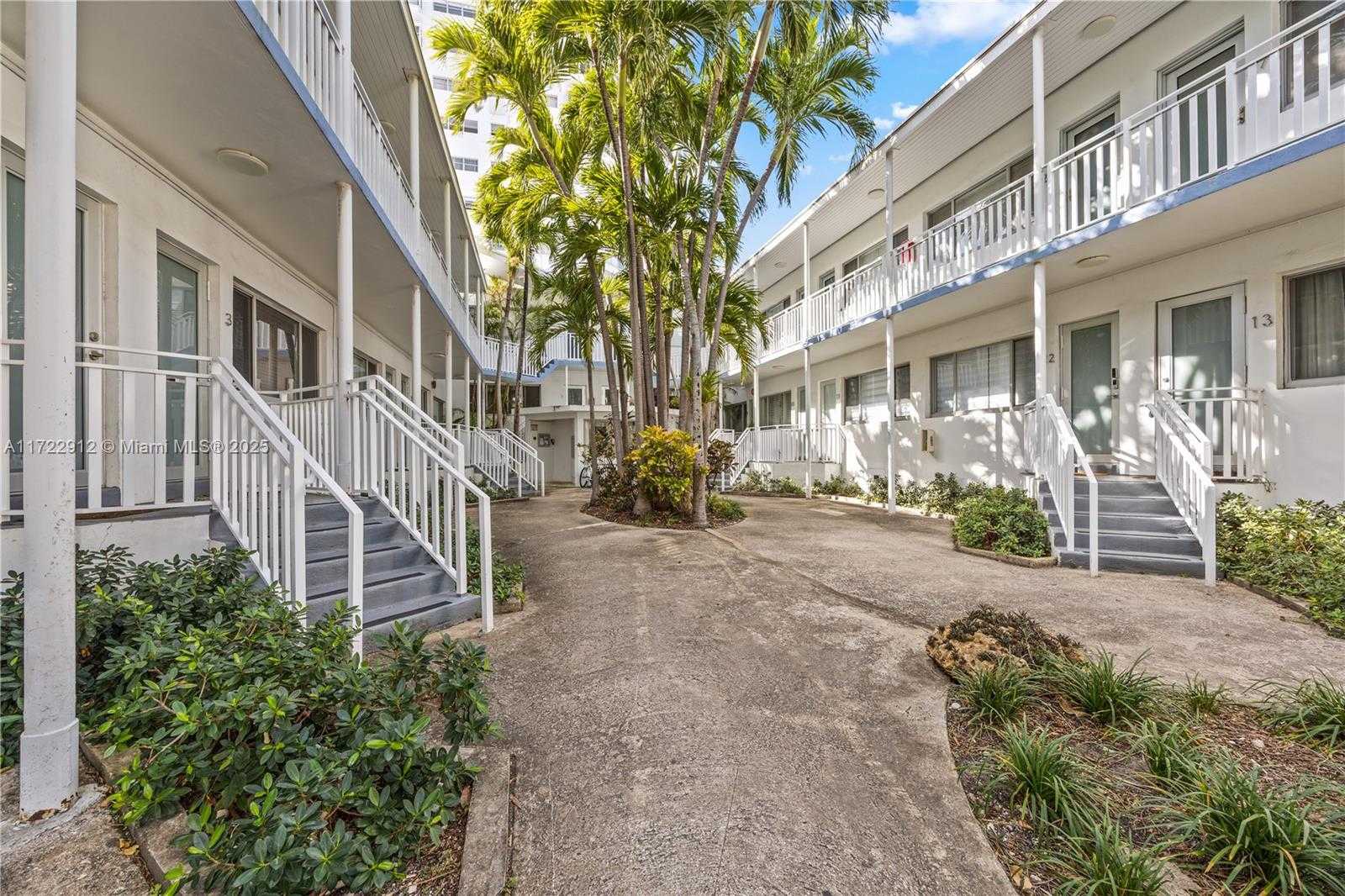 Small Image of 1840 JAMES AVE #8, Miami Beach Number 19