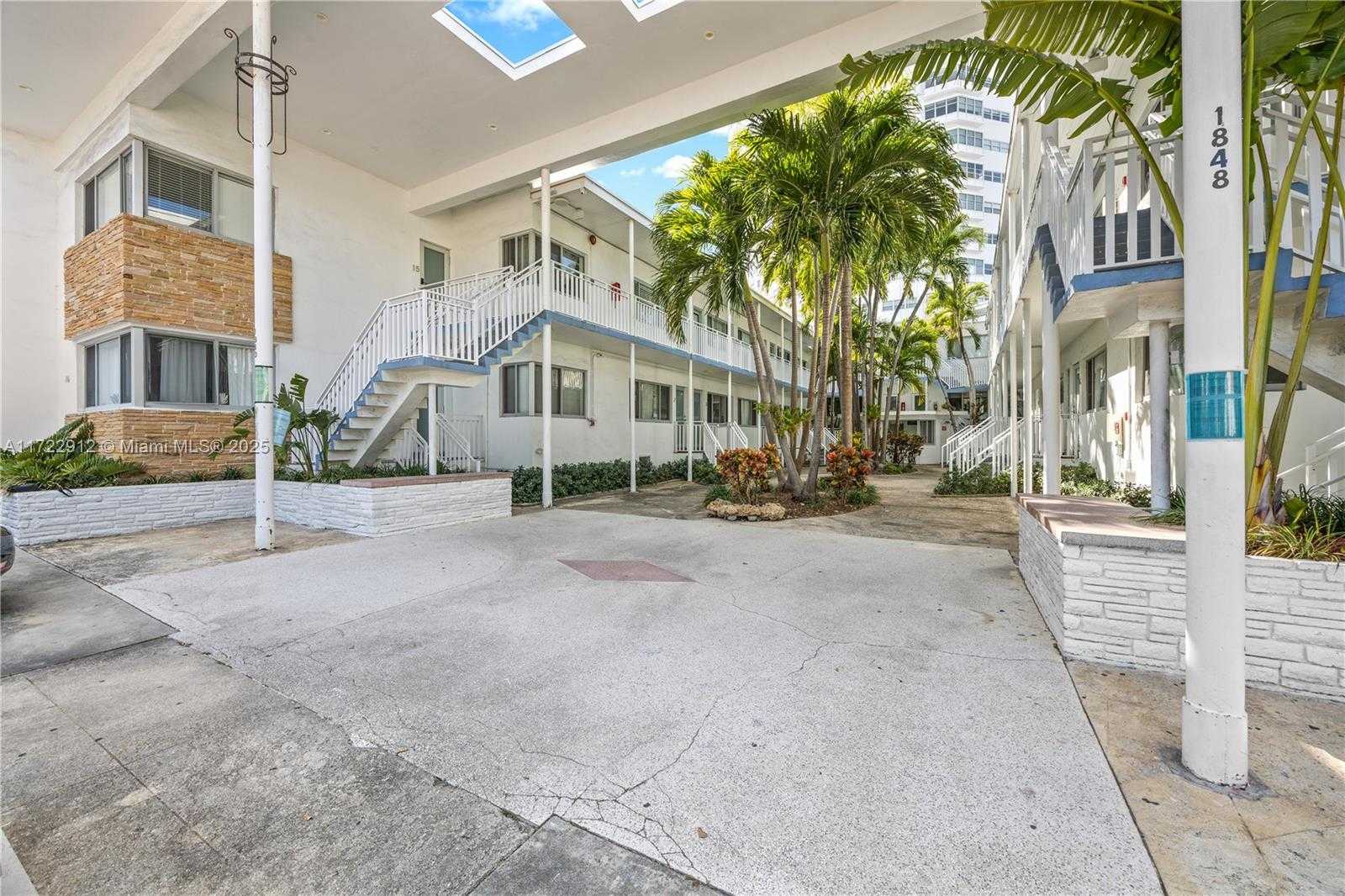 Small Image of 1840 JAMES AVE #8, Miami Beach Number 21