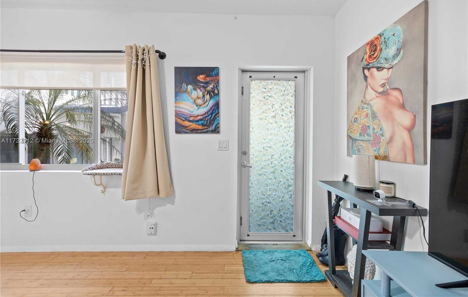 Small Image of 1840 JAMES AVE #8, Miami Beach Number 6