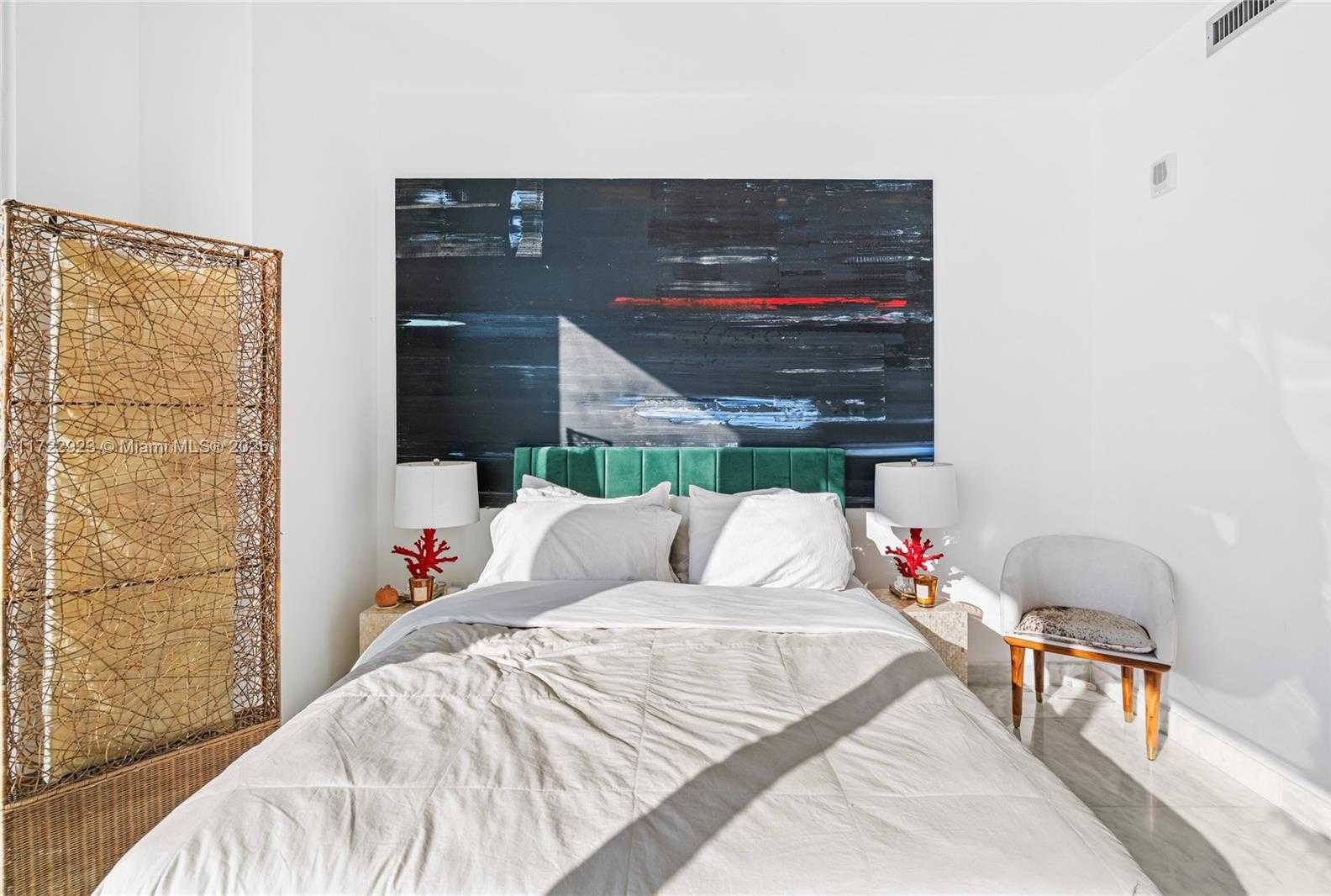 Small Image of 2900 NORTH EAST 7TH AVE #908, Miami Number 22