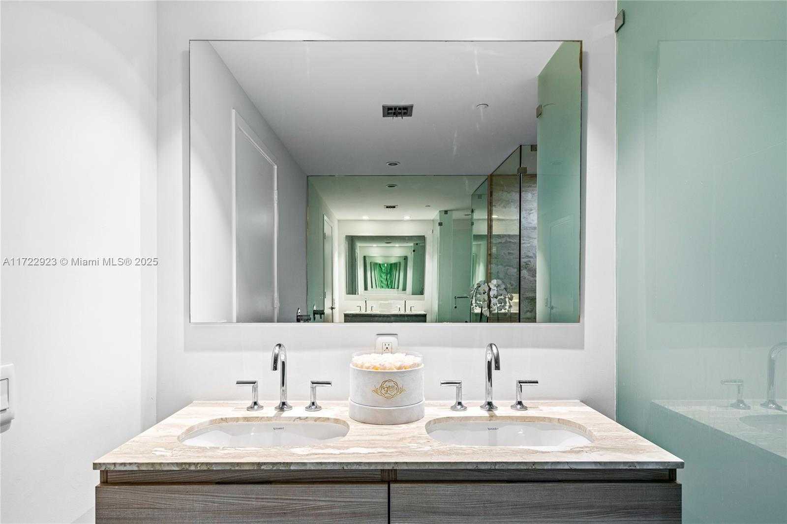 Small Image of 2900 NORTH EAST 7TH AVE #908, Miami Number 27