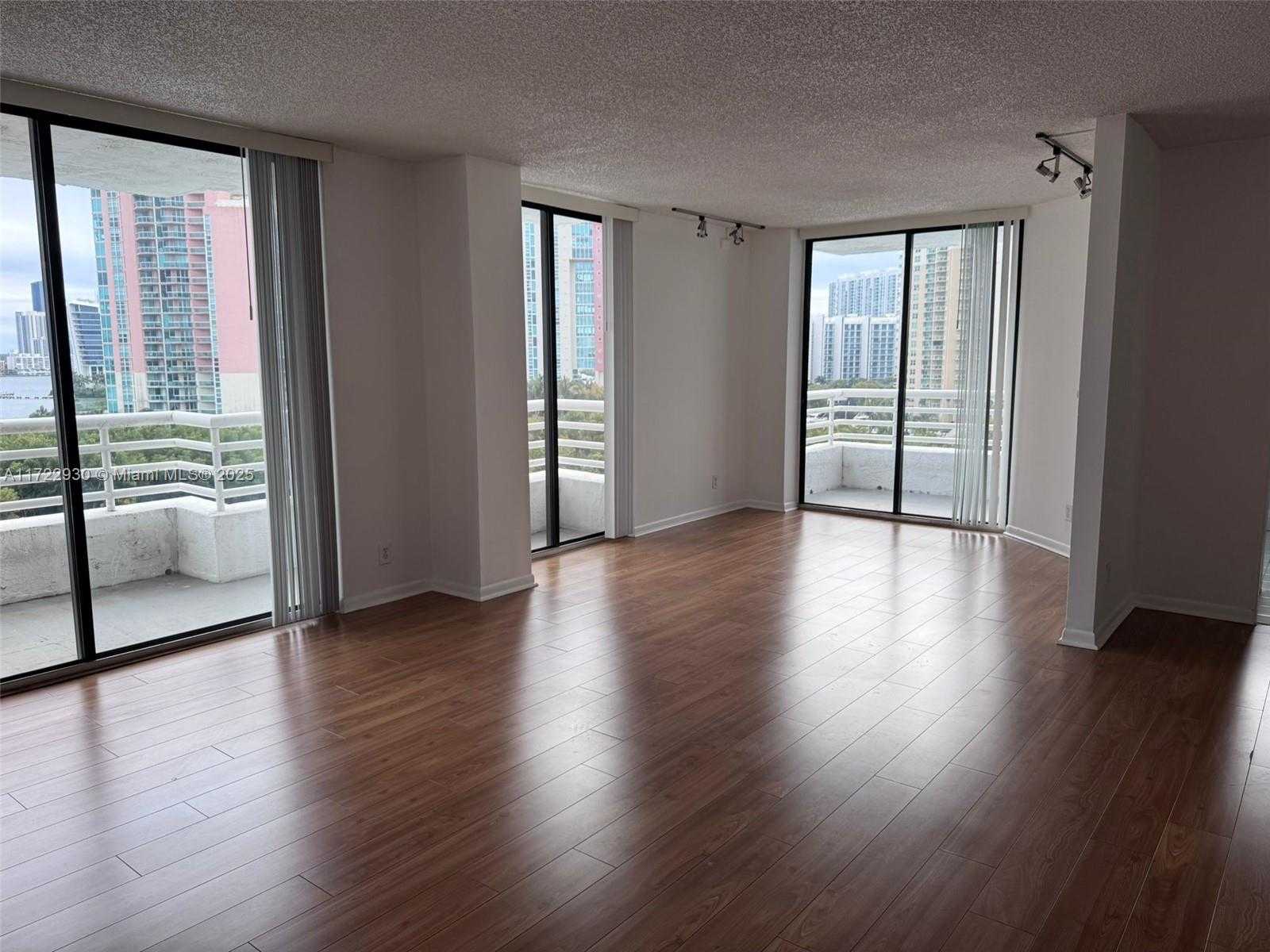 Small Image of 3300 NORTH EAST 192ND ST #918, Aventura Number 18