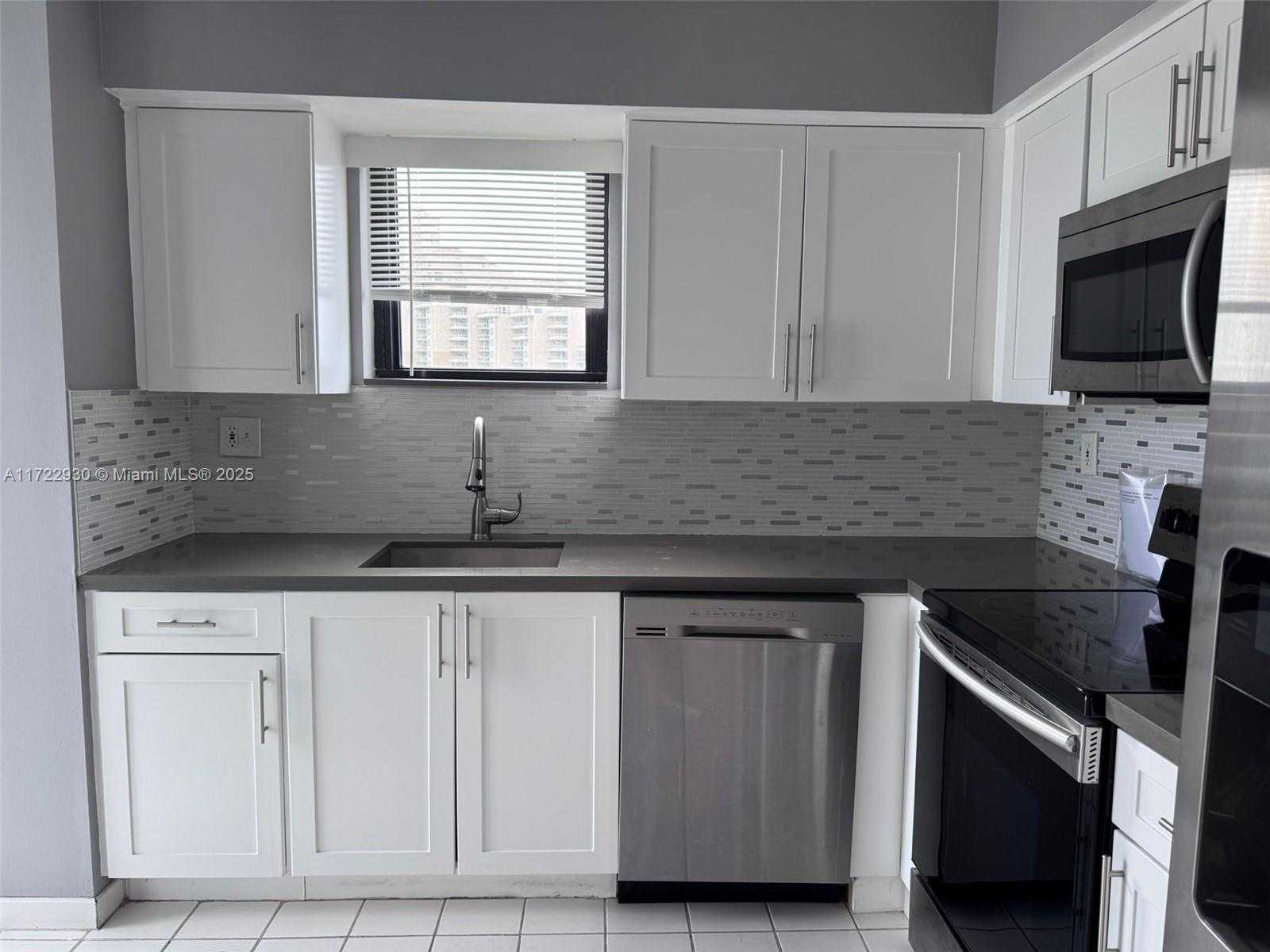 Small Image of 3300 NORTH EAST 192ND ST #918, Aventura Number 22