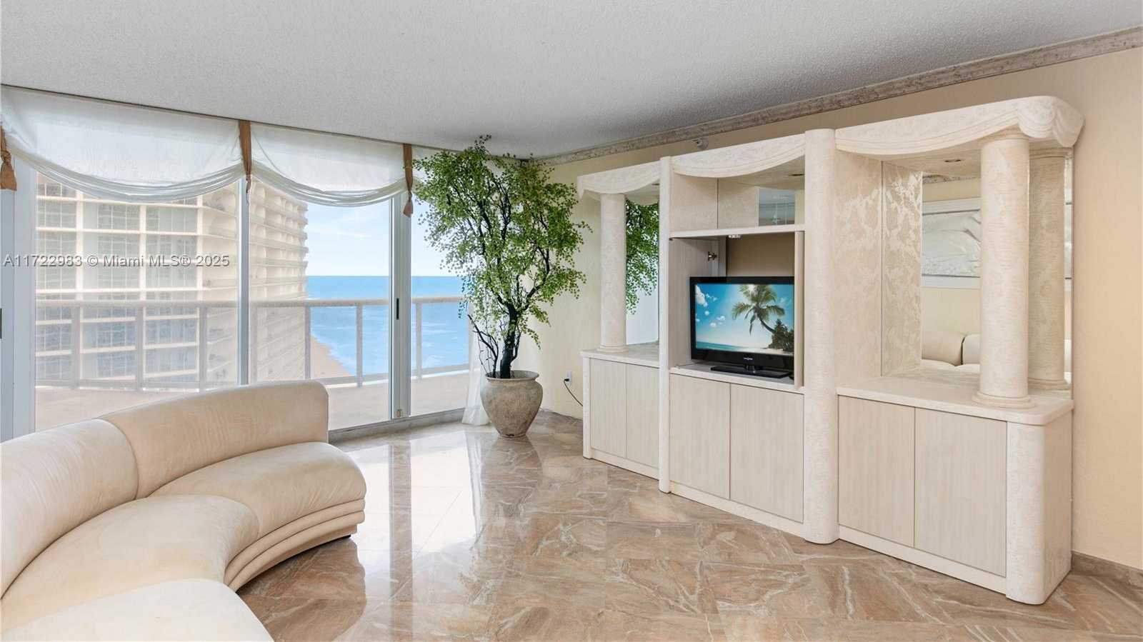 Small Image of 16711 #2104, Sunny Isles Beach Number 13