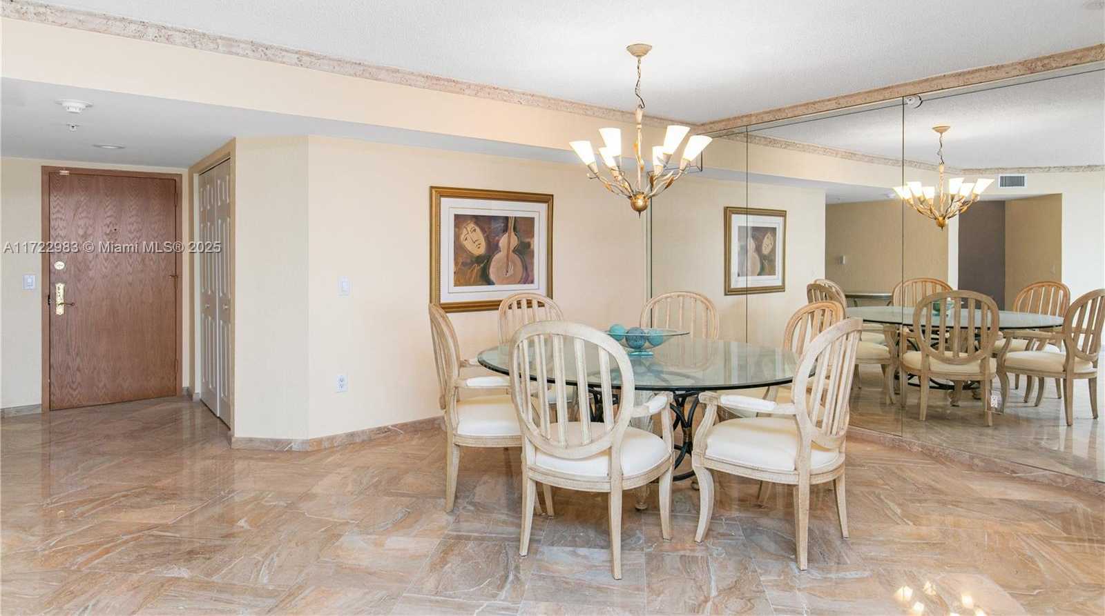 Small Image of 16711 #2104, Sunny Isles Beach Number 15
