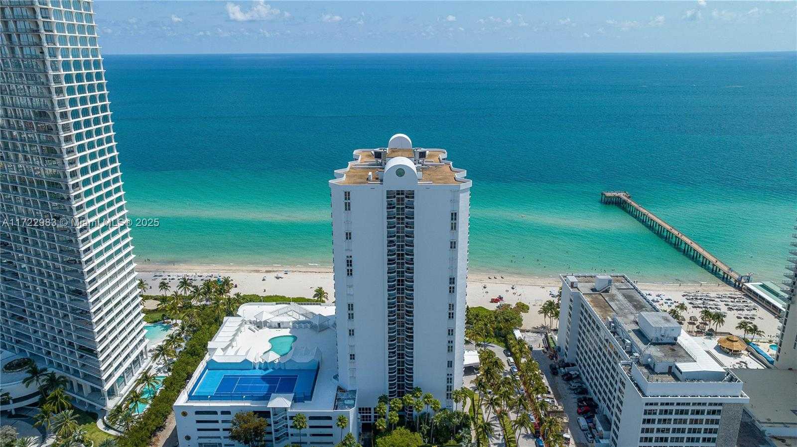 Small Image of 16711 #2104, Sunny Isles Beach Number 2