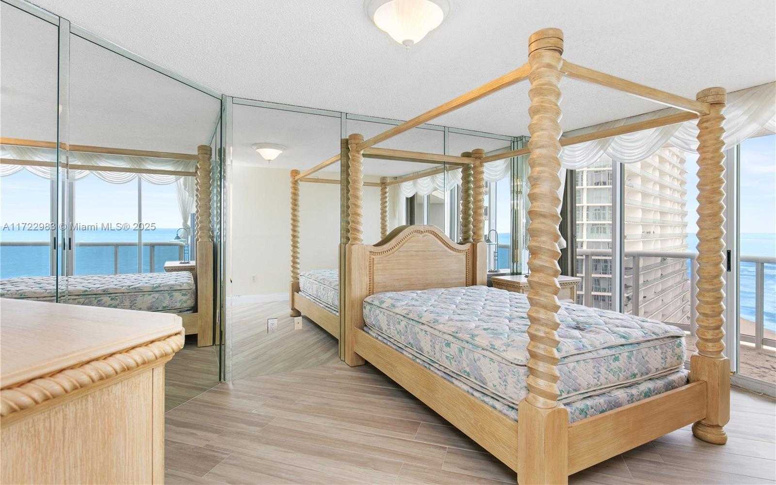 Small Image of 16711 #2104, Sunny Isles Beach Number 22
