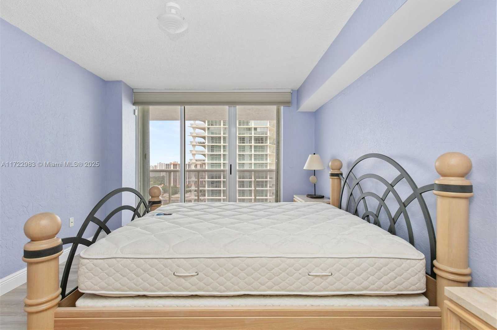 Small Image of 16711 #2104, Sunny Isles Beach Number 38