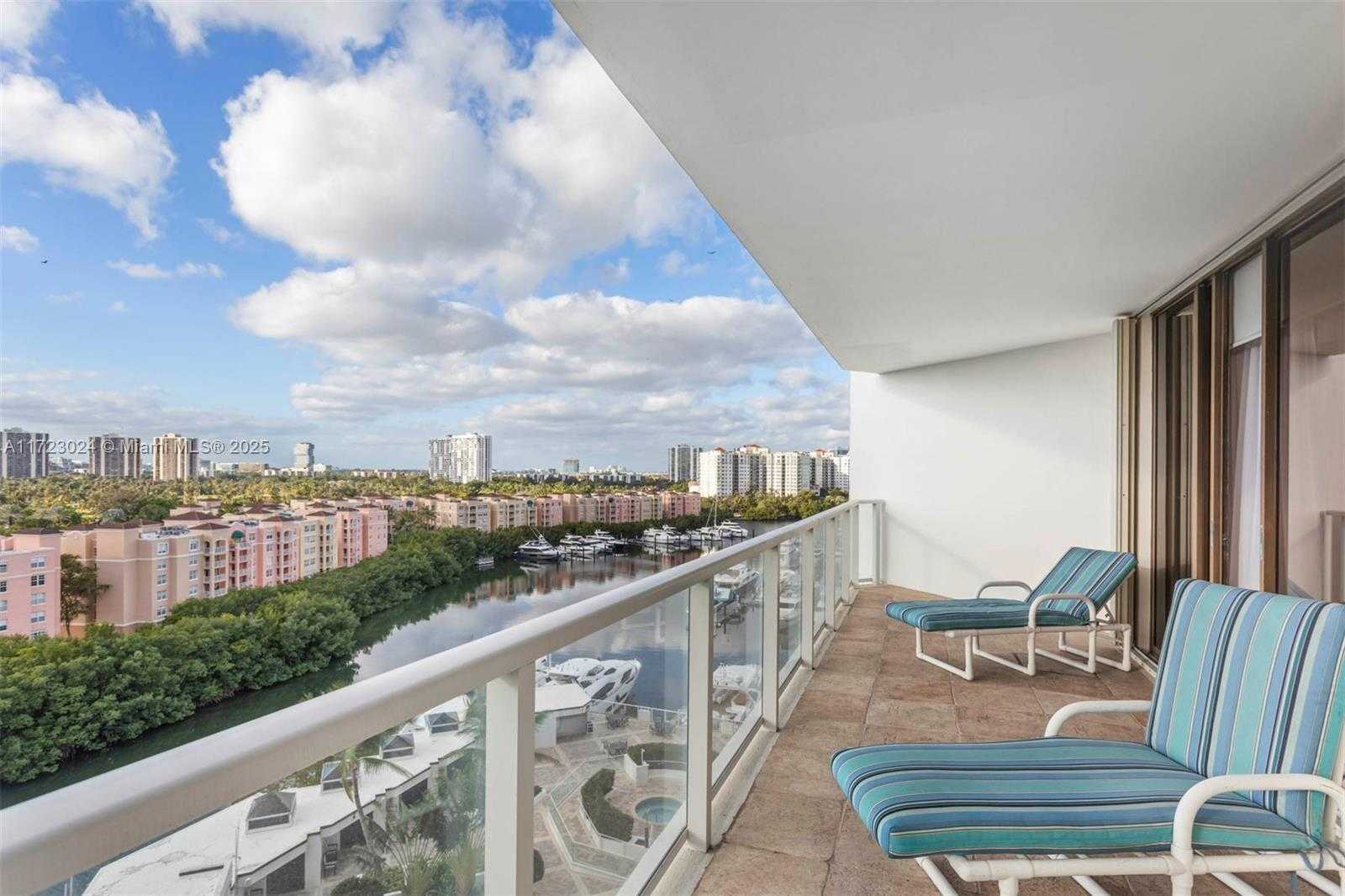Small Image of 19500 TURNBERRY WAY #9D, Aventura Number 30