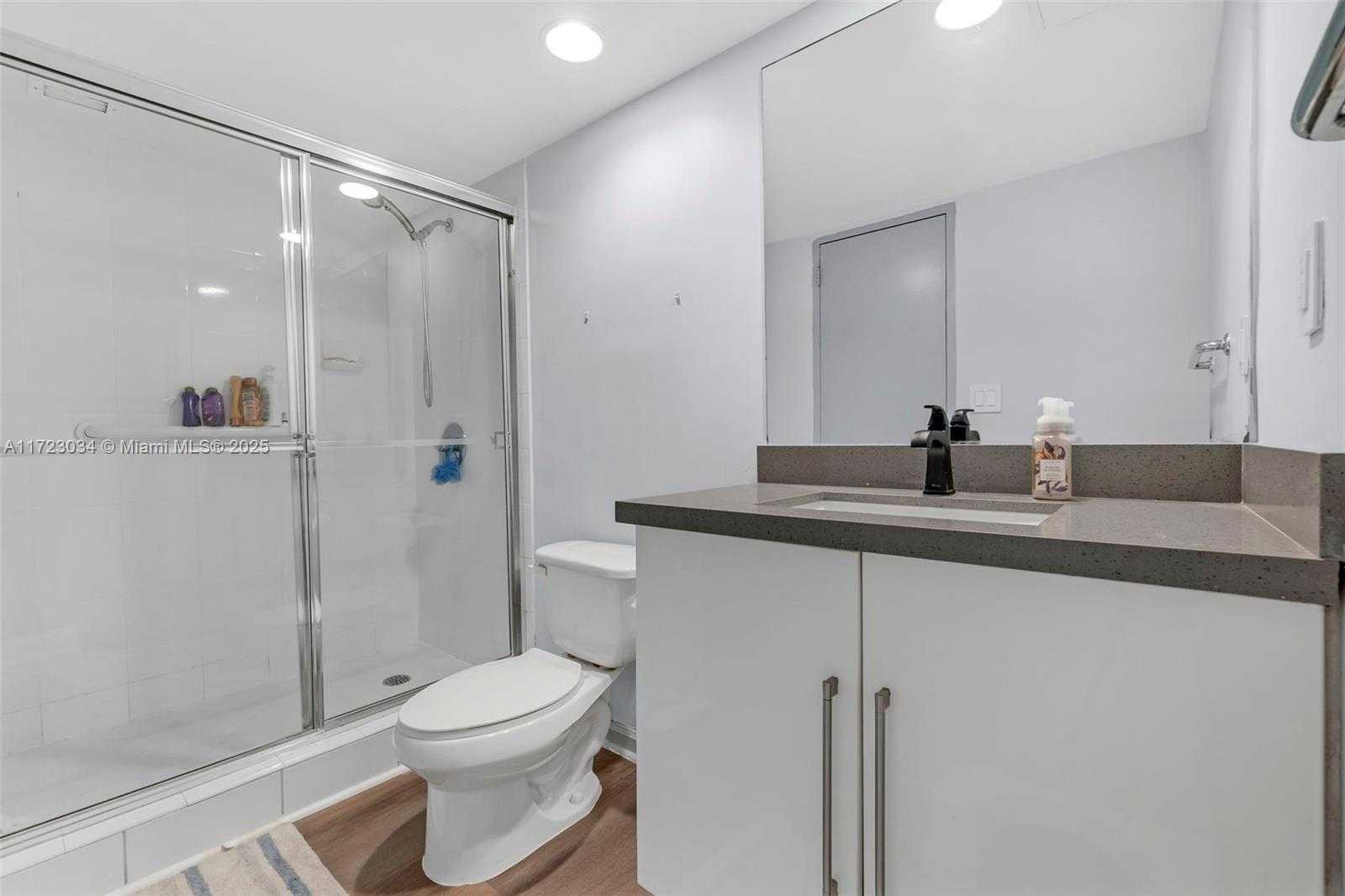 Small Image of 3000 SOUTH OCEAN DR #1122, Hollywood Number 14