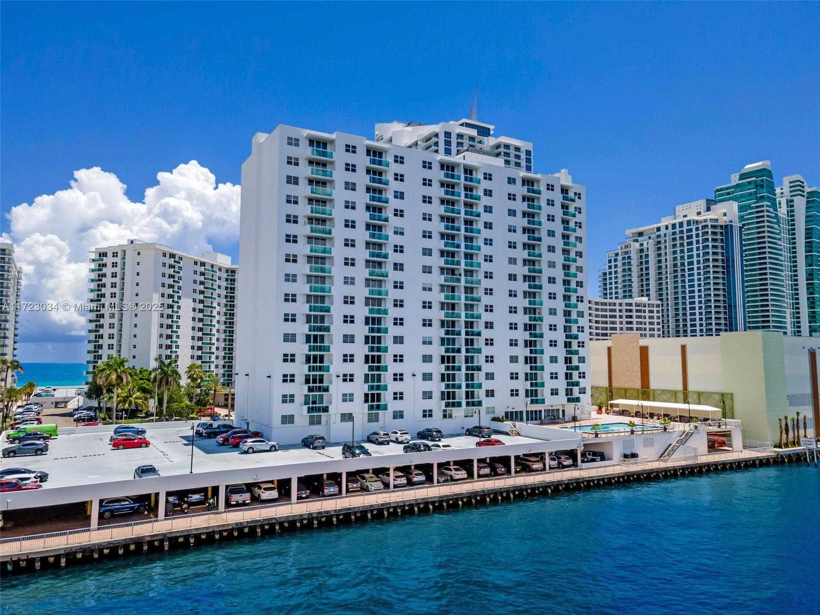 Small Image of 3000 SOUTH OCEAN DR #1122, Hollywood Number 16