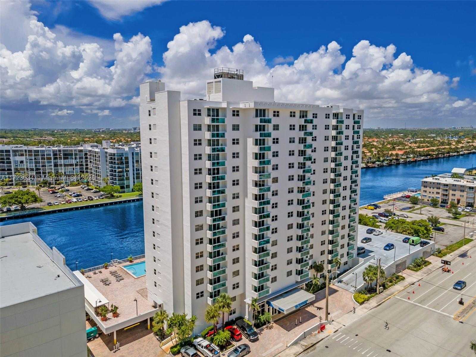Small Image of 3000 SOUTH OCEAN DR #1122, Hollywood Number 18