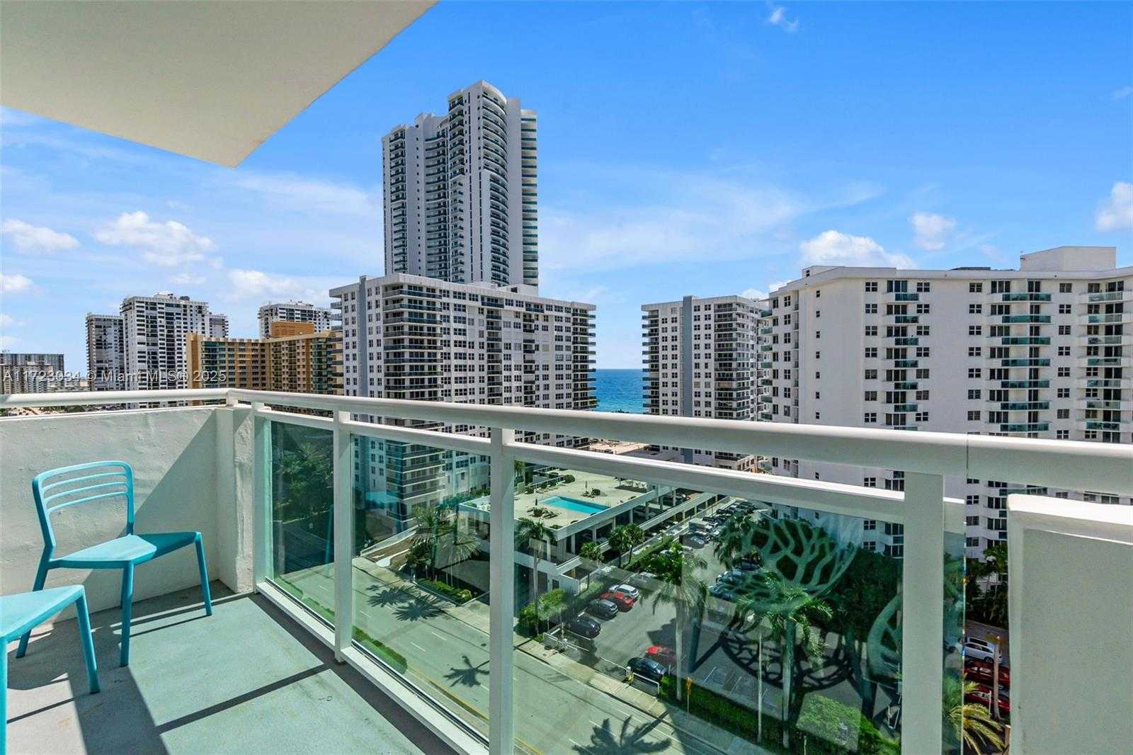 Small Image of 3000 SOUTH OCEAN DR #1122, Hollywood Number 2