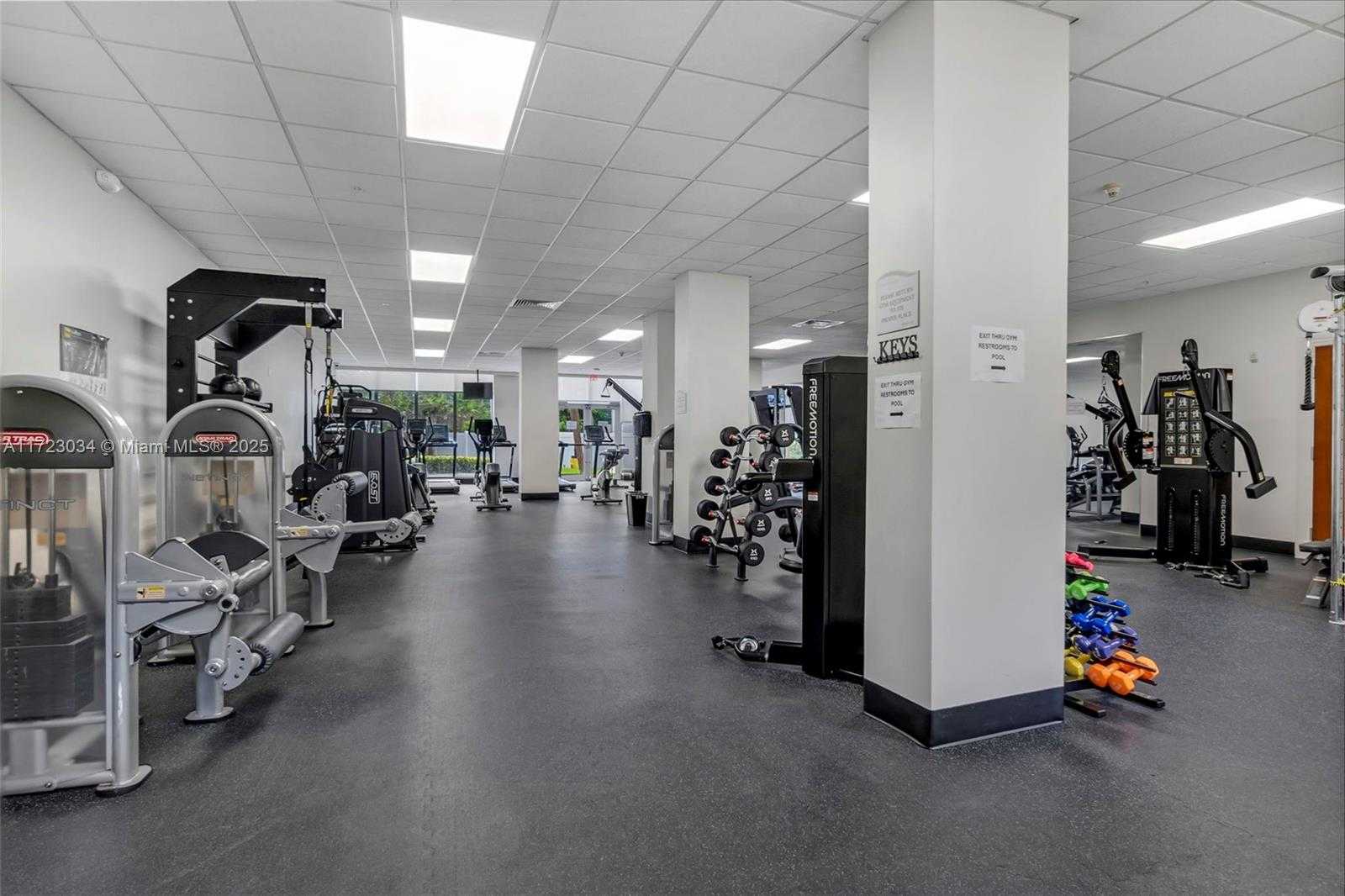 Small Image of 3000 SOUTH OCEAN DR #1122, Hollywood Number 28