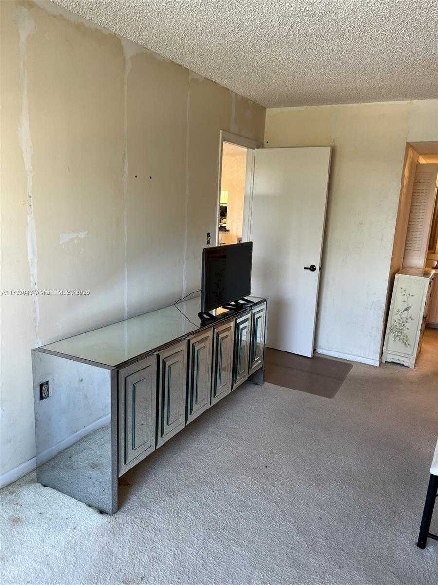 Small Image of 3930 INVERRARY #506-D, Lauderhill Number 13