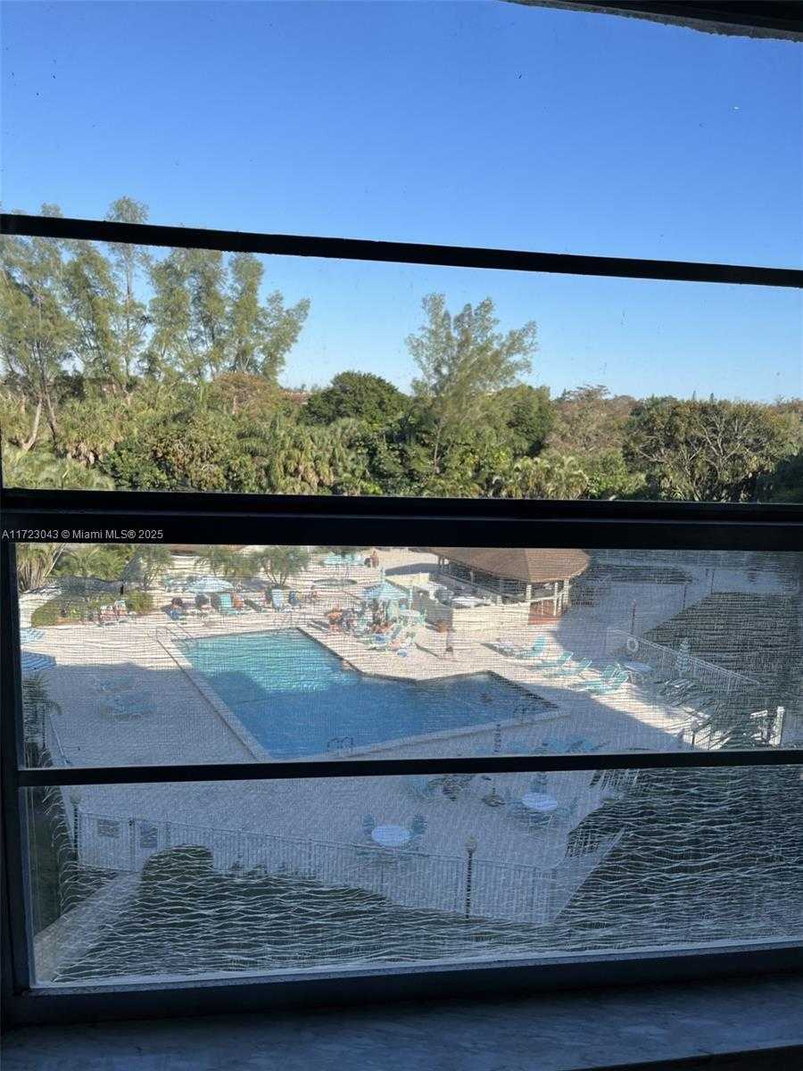 Small Image of 3930 INVERRARY #506-D, Lauderhill Number 16