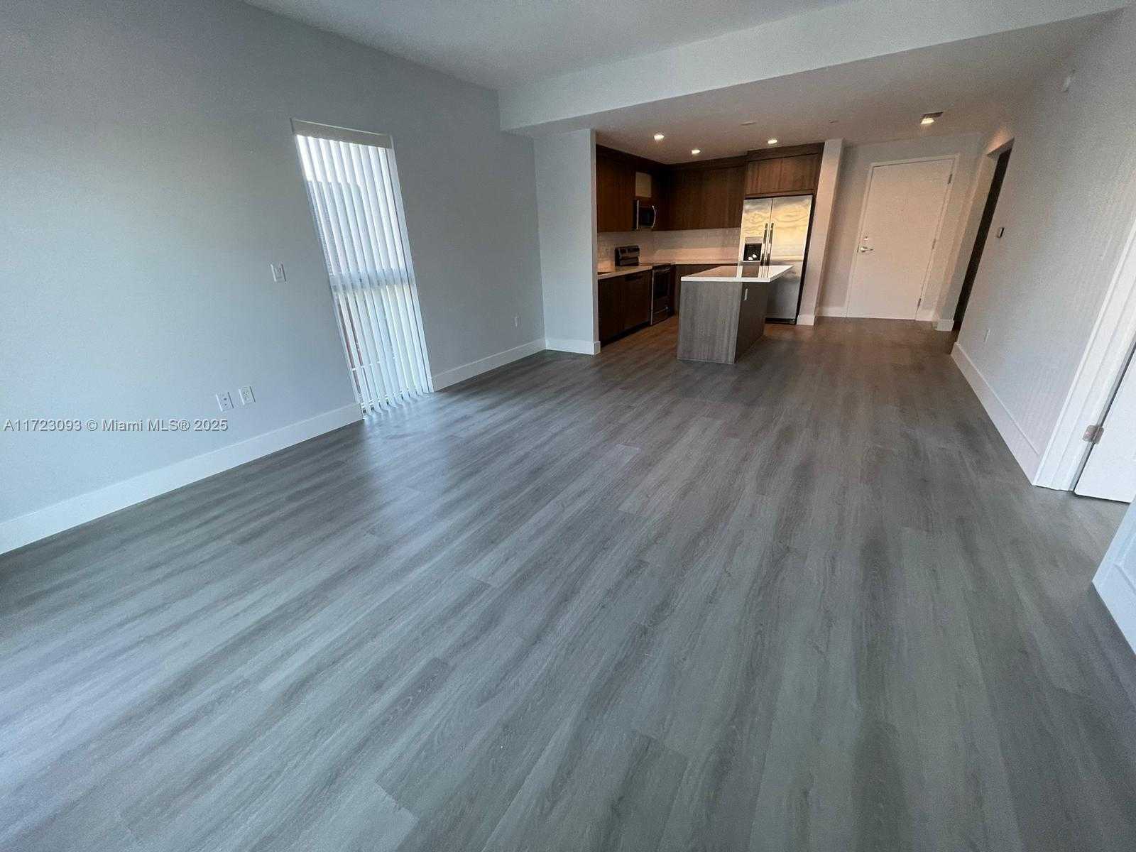 Small Image of 1938 JACKSON ST #301, Hollywood Number 18