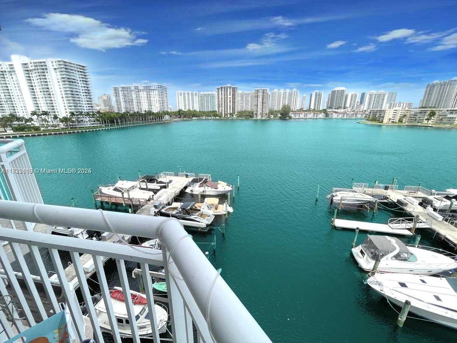 Small Image of 18081 BISCAYNE BLVD #505, Aventura Number 16