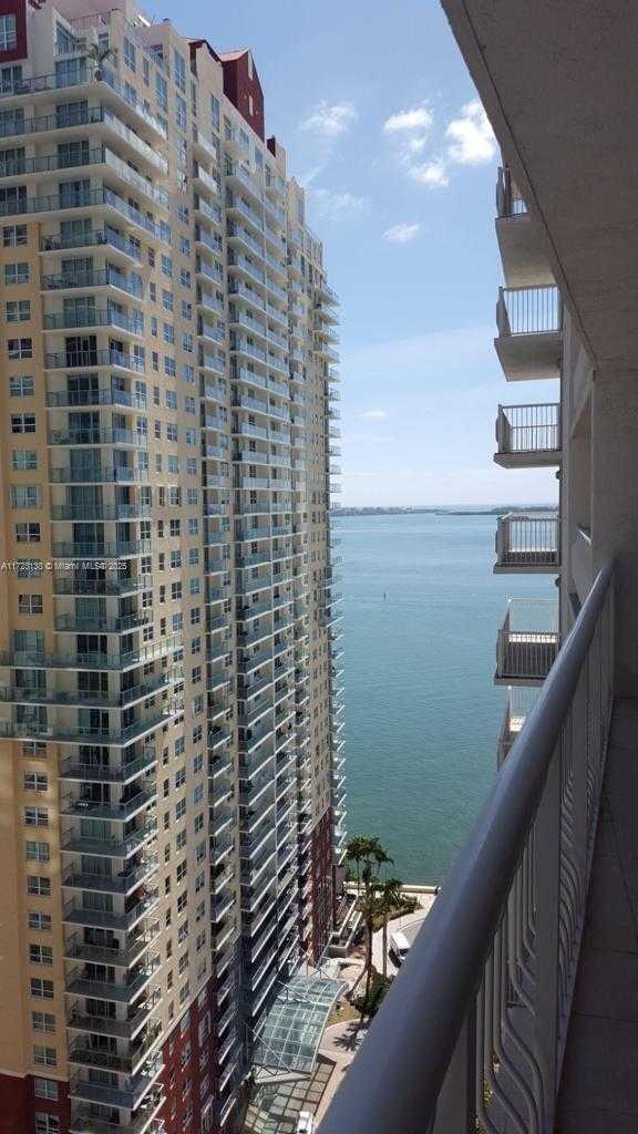 Small Image of 1200 BRICKELL BAY DR #2506, Miami Number 3