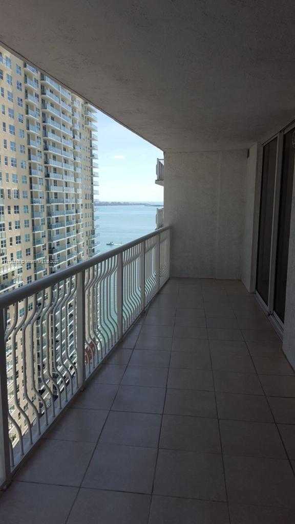 Small Image of 1200 BRICKELL BAY DR #2506, Miami Number 7