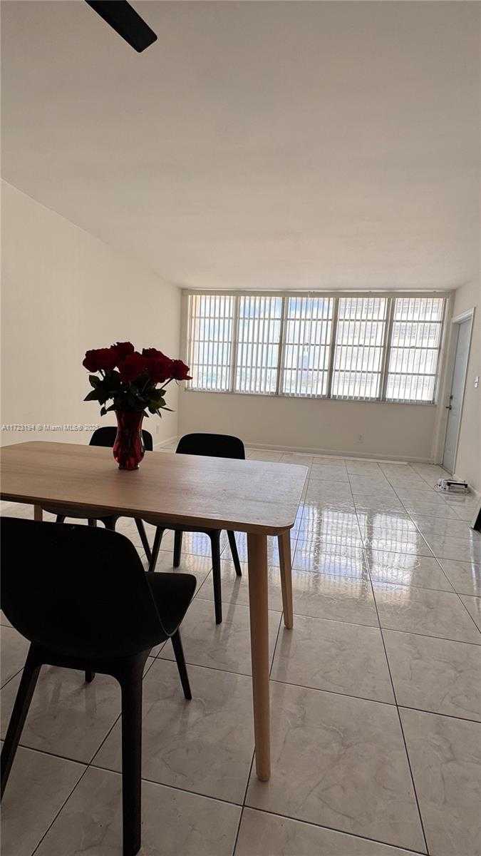 Small Image of 1825 SOUTH OCEAN DR #506, Hallandale Beach Number 32