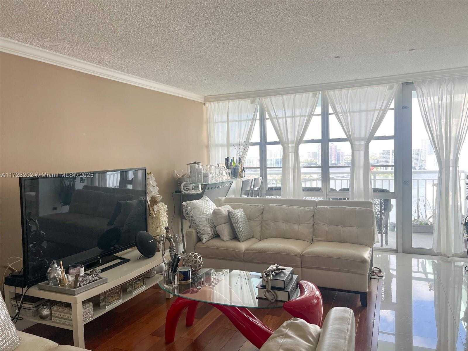 Small Image of 301 174TH ST #2201, Sunny Isles Beach Number 10