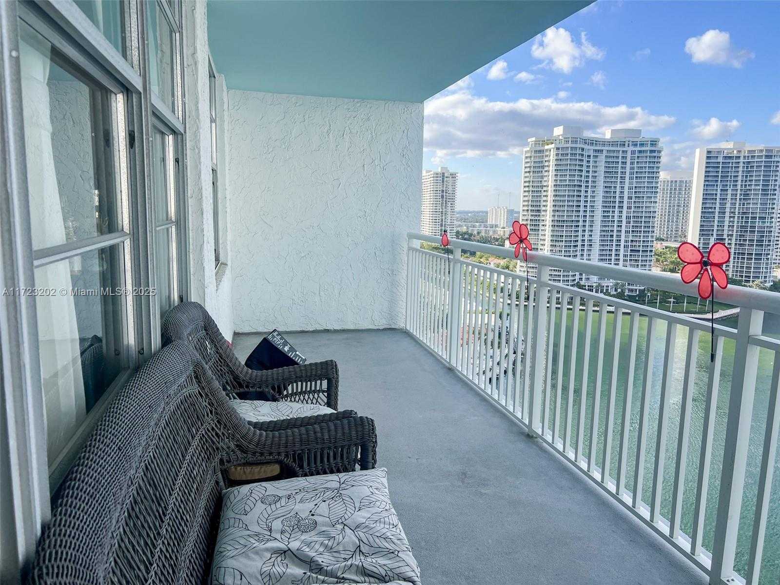 Small Image of 301 174TH ST #2201, Sunny Isles Beach Number 22