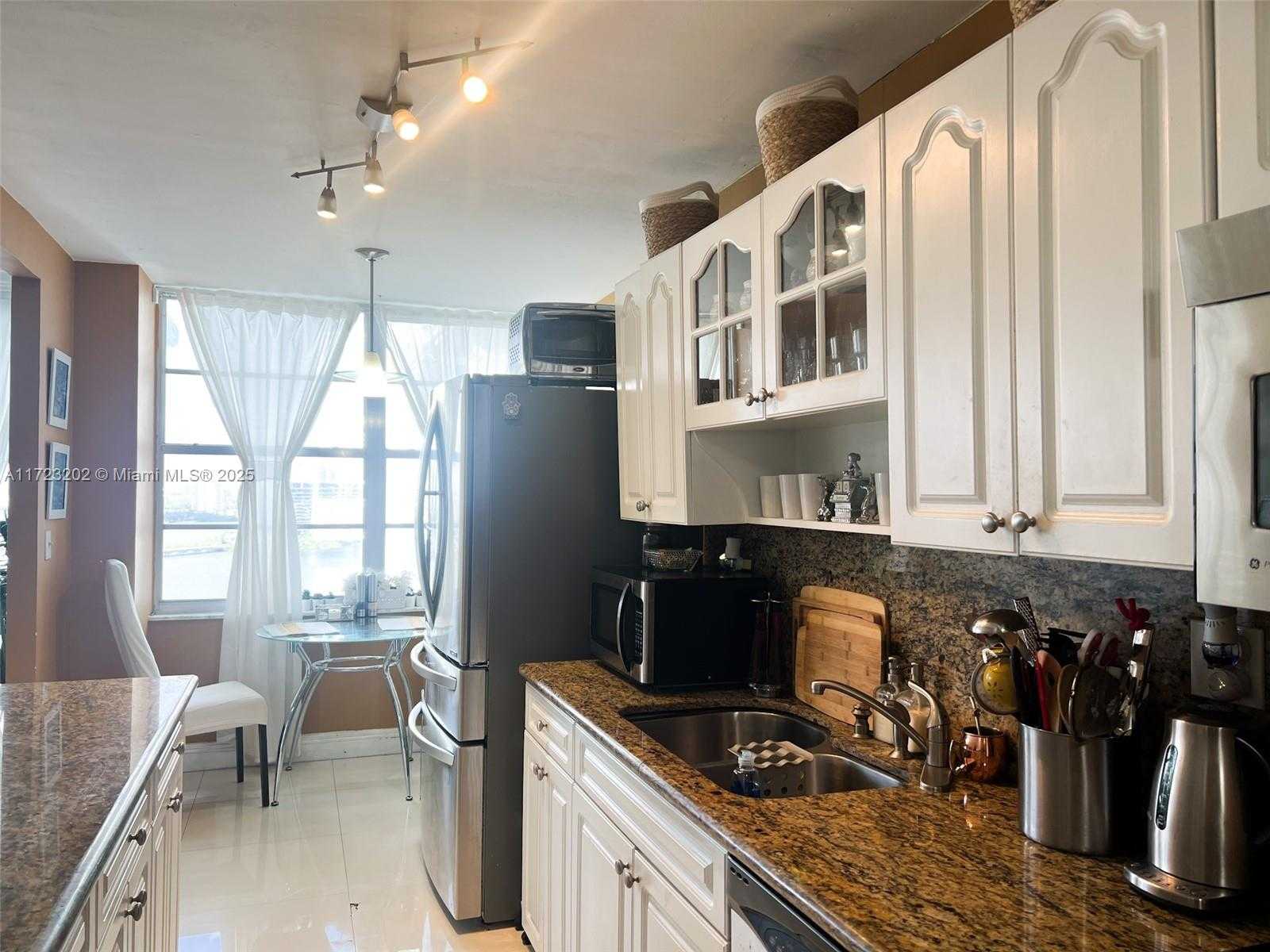 Small Image of 301 174TH ST #2201, Sunny Isles Beach Number 7
