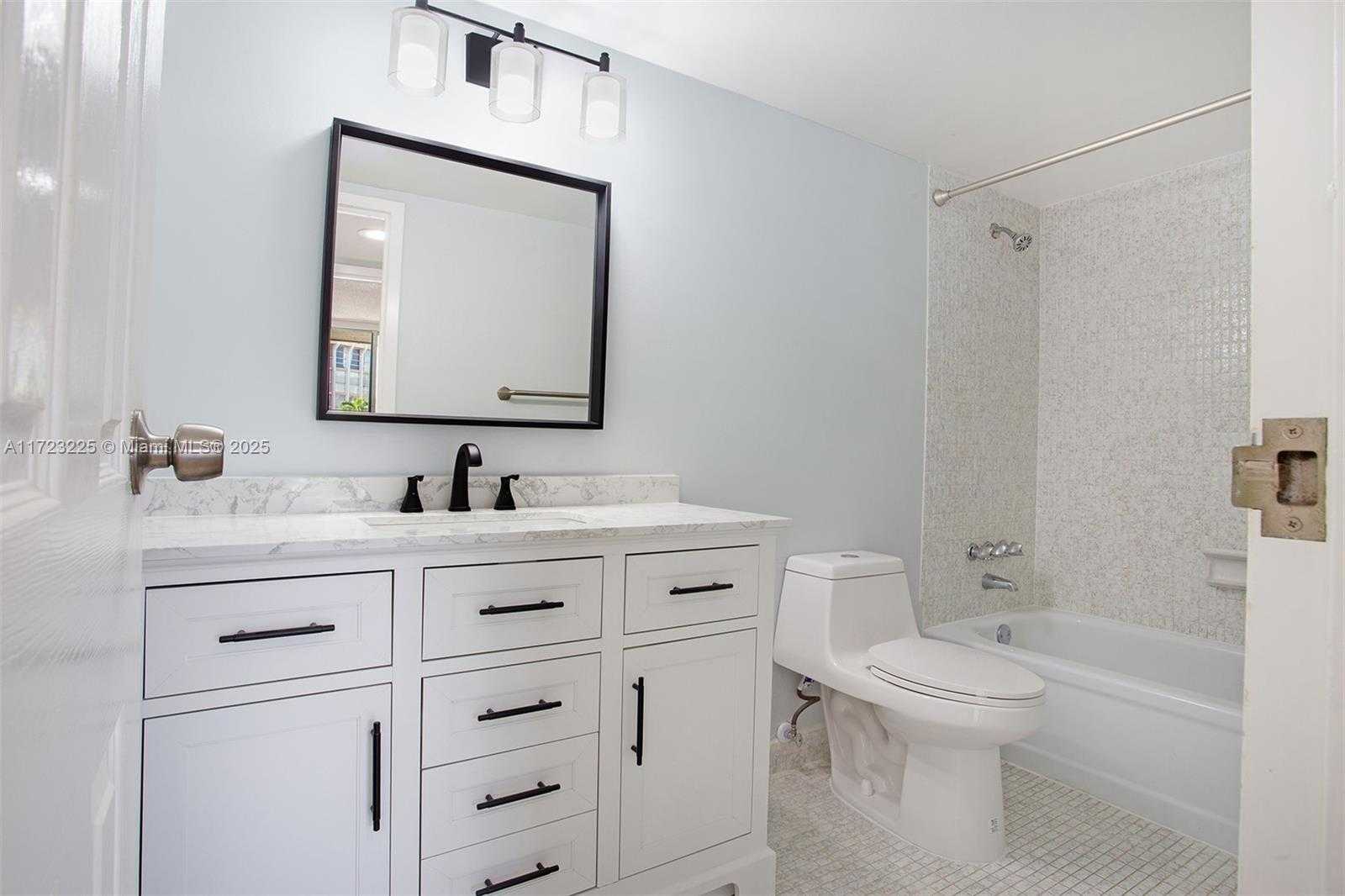 Small Image of 601 THREE ISLANDS BLVD #217, Hallandale Beach Number 11