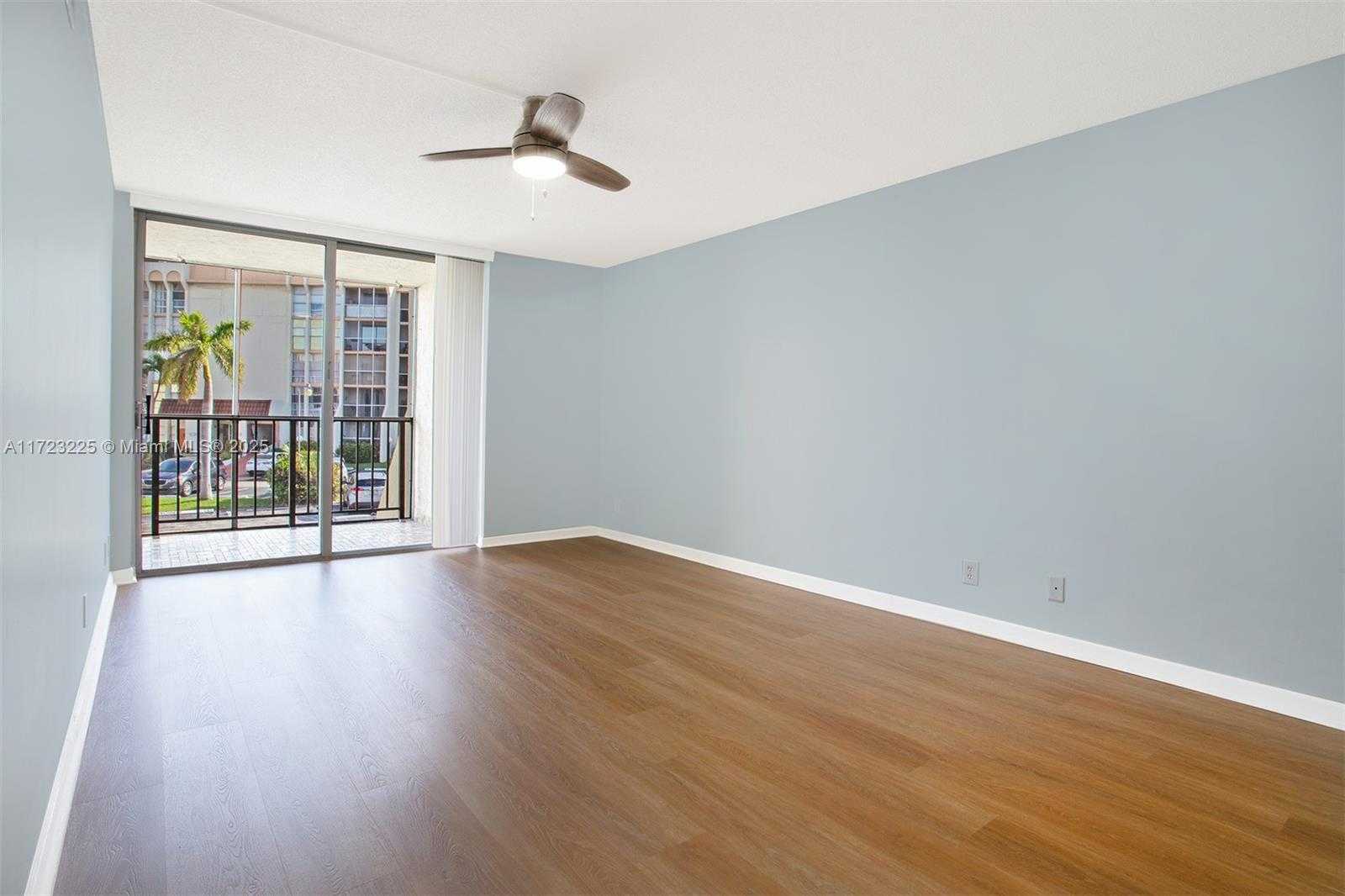 Small Image of 601 THREE ISLANDS BLVD #217, Hallandale Beach Number 20
