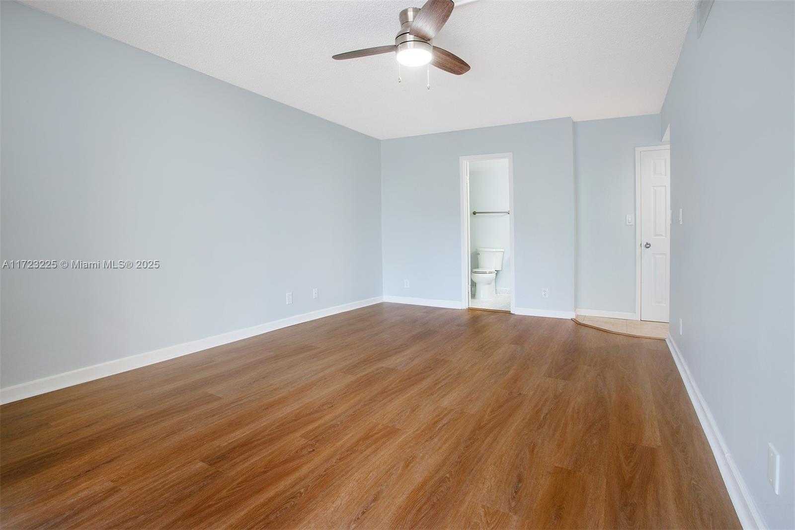 Small Image of 601 THREE ISLANDS BLVD #217, Hallandale Beach Number 22