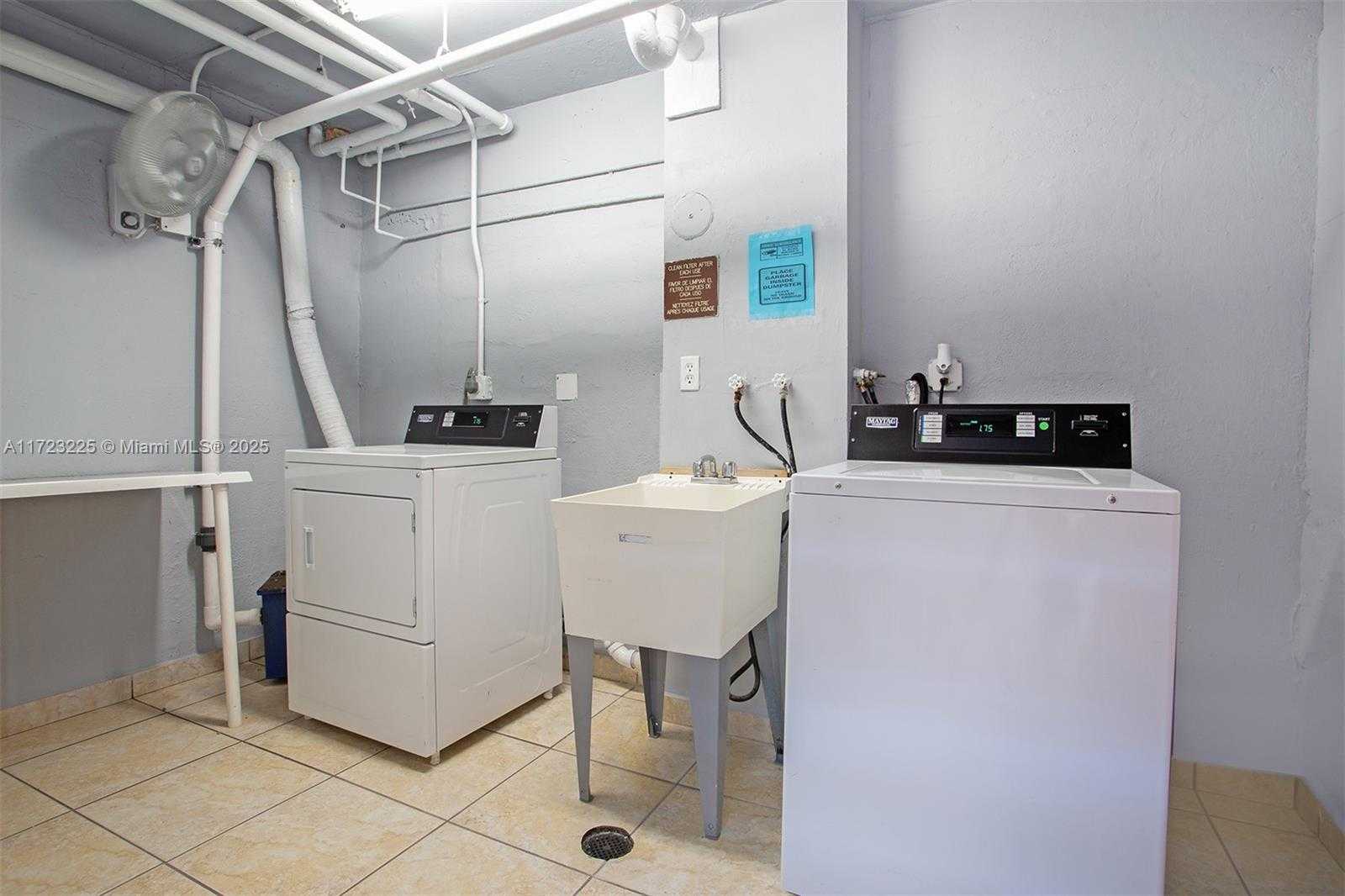 Small Image of 601 THREE ISLANDS BLVD #217, Hallandale Beach Number 24